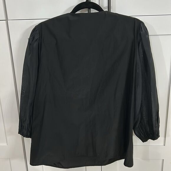 Kate Spade Ruffle Tuxedo Top - L - EUC - Picture 9 of 10